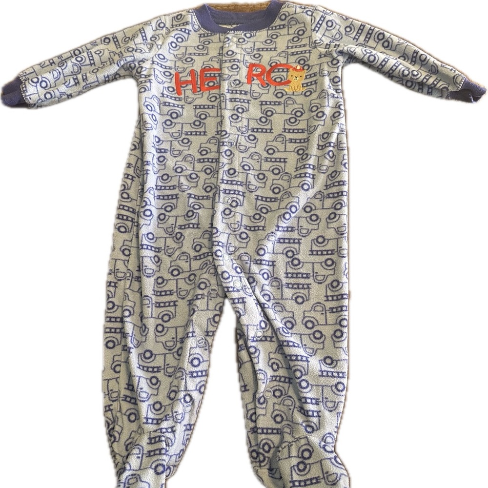 3-6 month Carter’s Pajamas